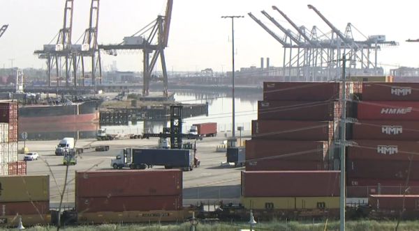 财富策略 美国加征关税预期致美7月贸易逆差显著扩大